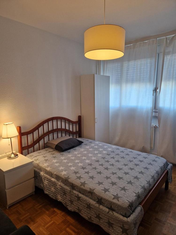 Room In Shared Apartment Geneva Ngoại thất bức ảnh
